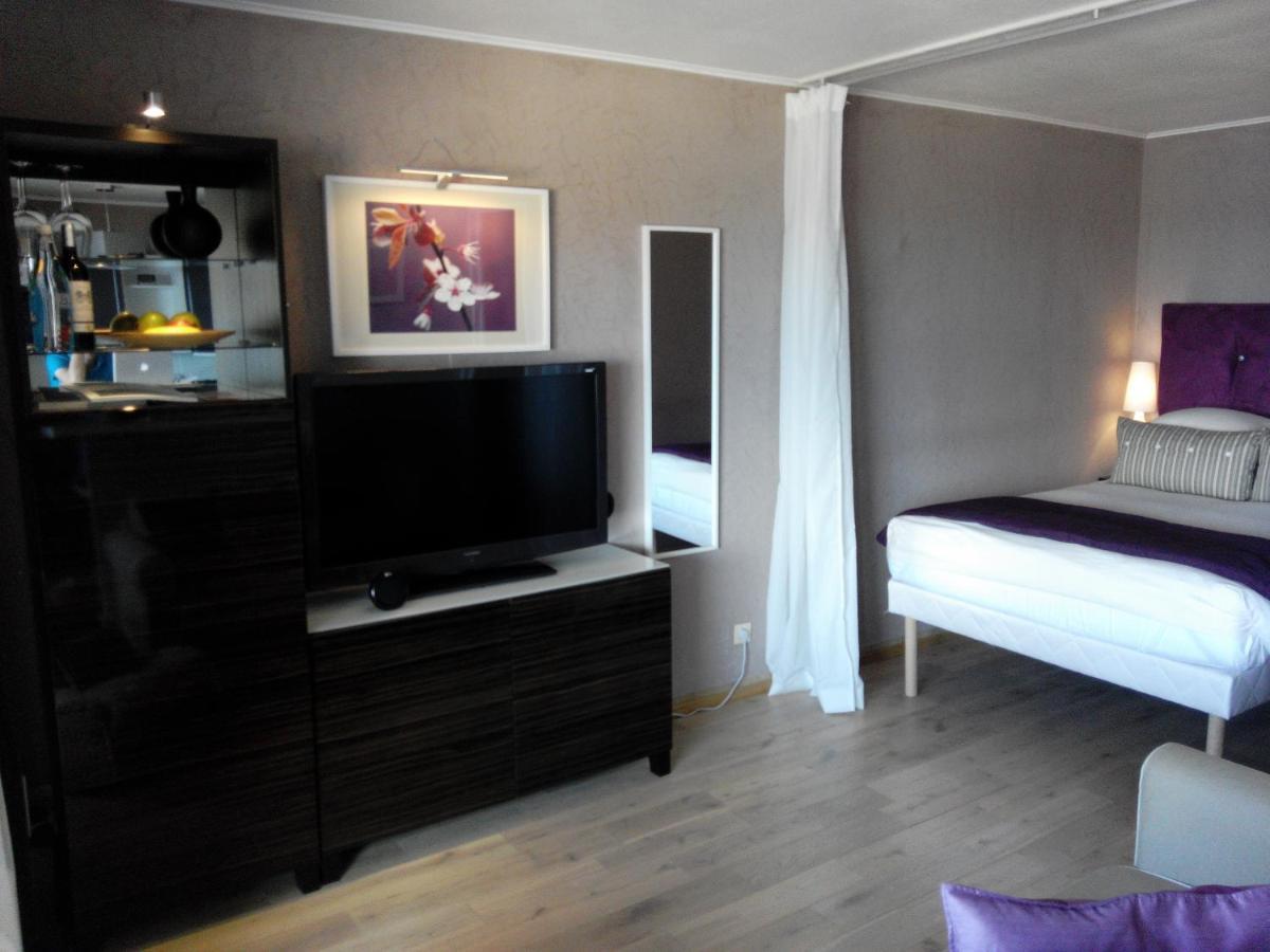 Monaco Hilltop Suites Бюсолей Стая снимка